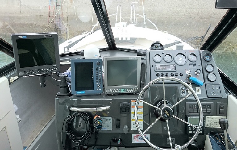 遊漁船新源丸のレーダー・ソナー・GPS魚探